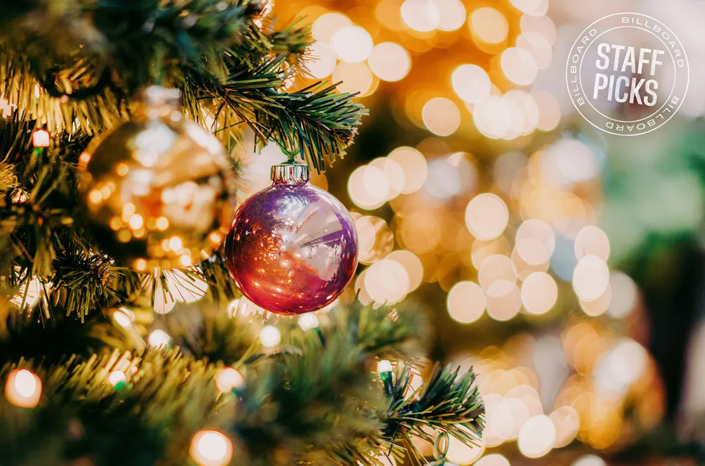 'American Idol’ Christmas Songs From Finalists: 30 Best (Updated)