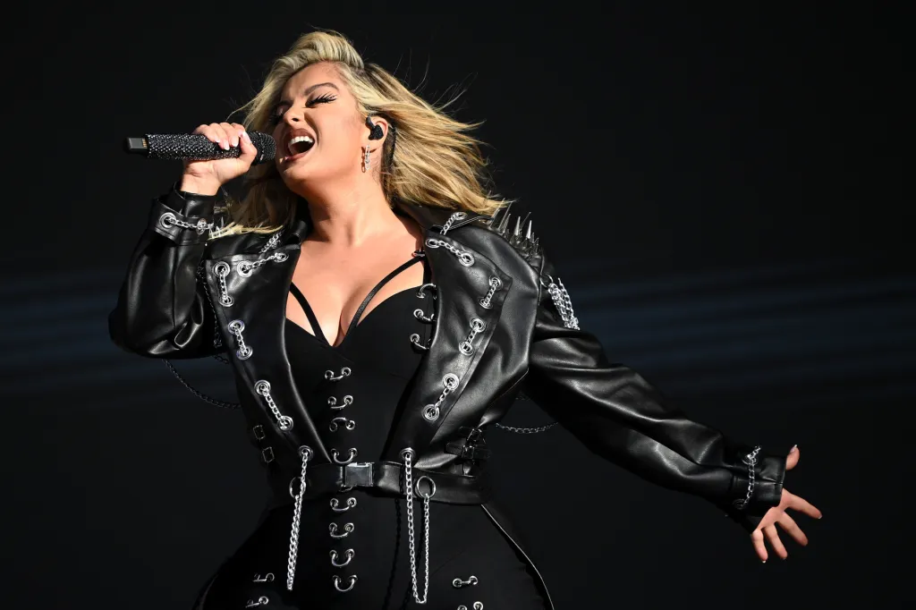 Bebe Rexha Inks With New Management and More Music Artist Signings