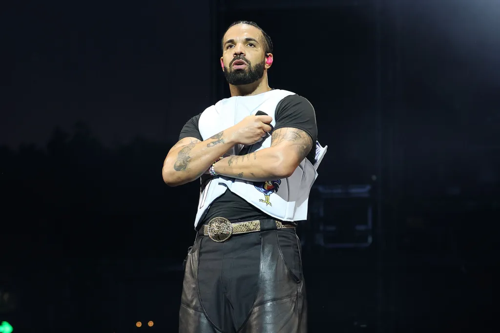 Drake to Give a Fan 10 Percent of Gambling Wins, Teases 'Iceman'