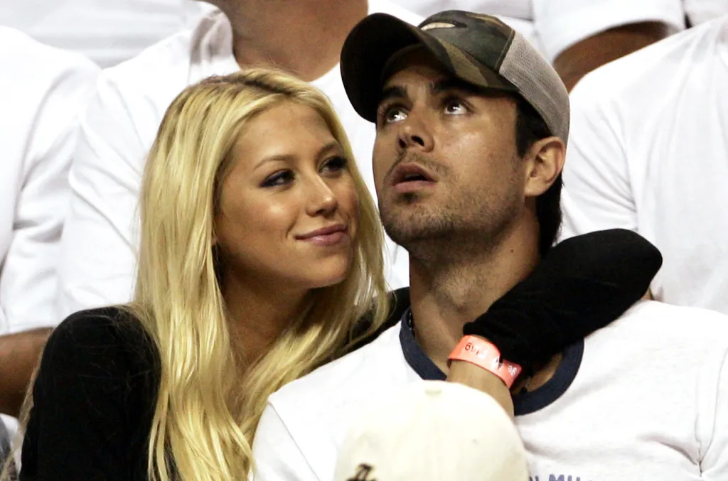 Enrique Iglesias Baby Arrives, Fourth Child With Anna Kournikova