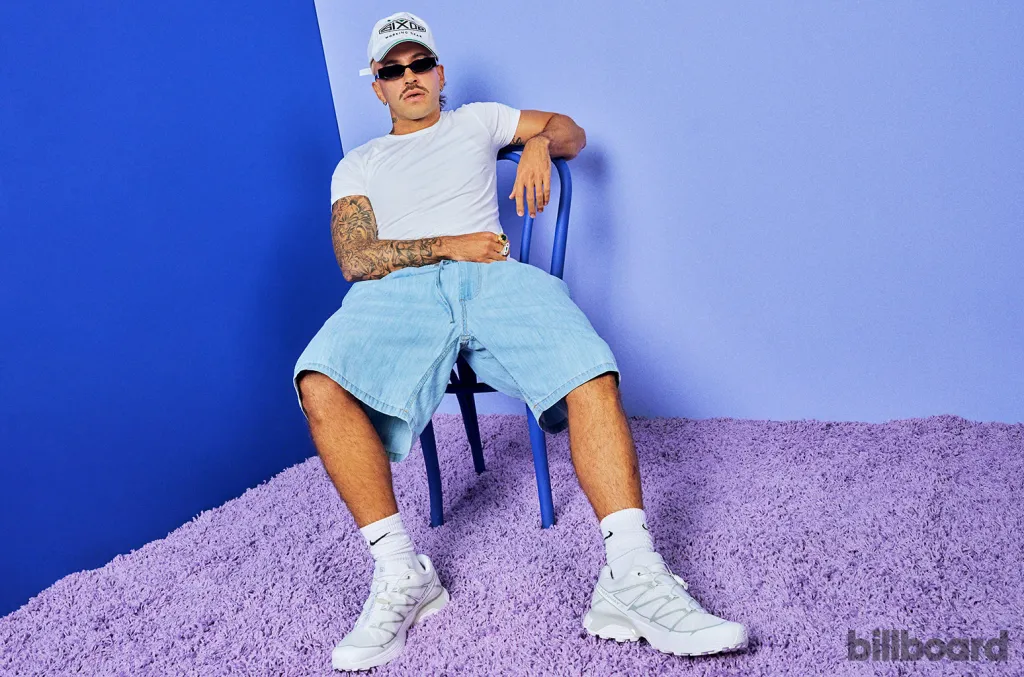 Feid Reigns on Latin Airplay Chart With 12th No. 1 'Se Lo Juro Mor'