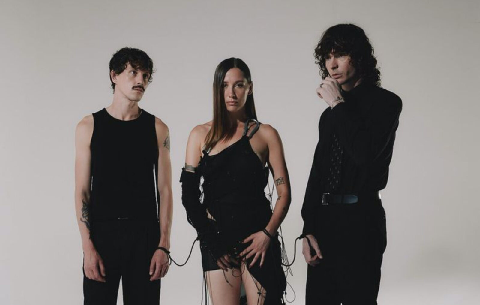 Listen to Yonaka's powerful new single 'Hit Me When I'm Sore'