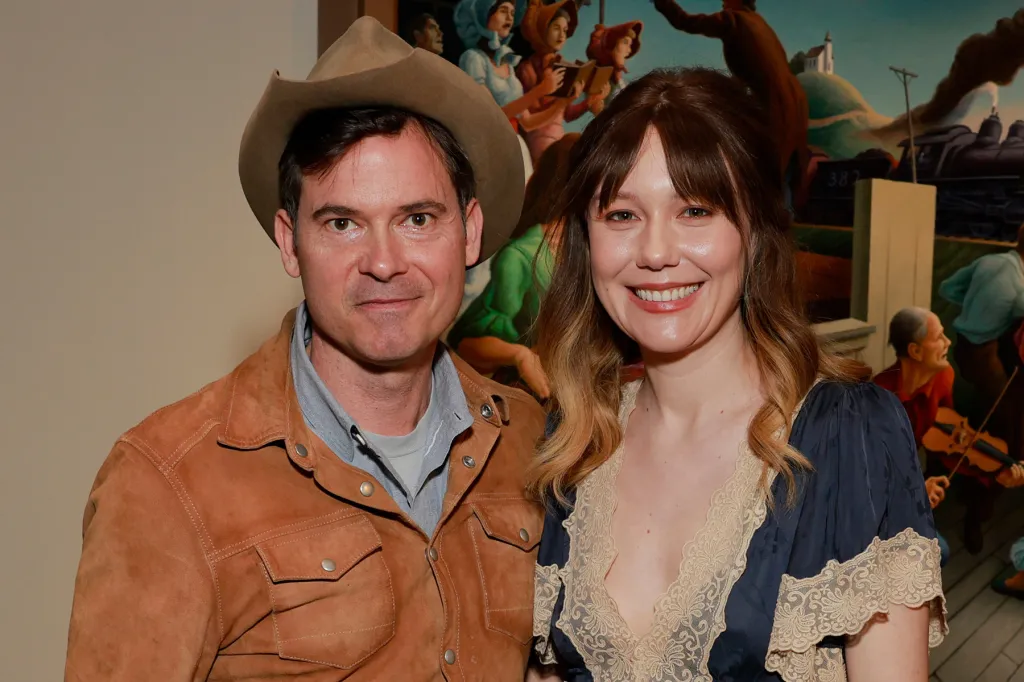 Molly Tuttle, Old Crow Medicine Show's Ketch Secor Are Engaged