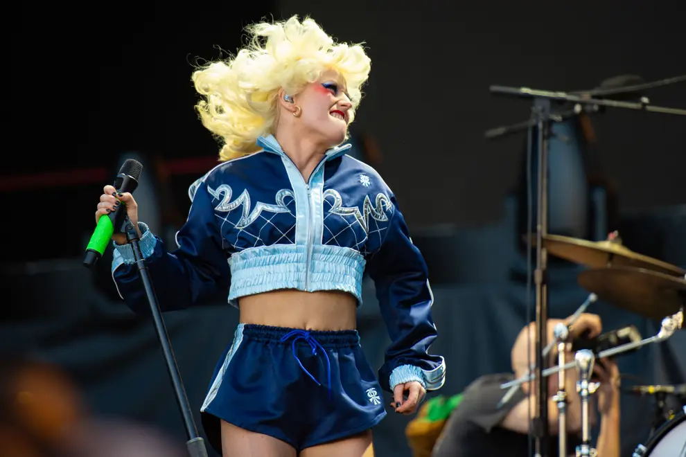 Amyl And The Sniffers To Stream Their Largest-Ever Gig From Alexandra Palace On YouTube