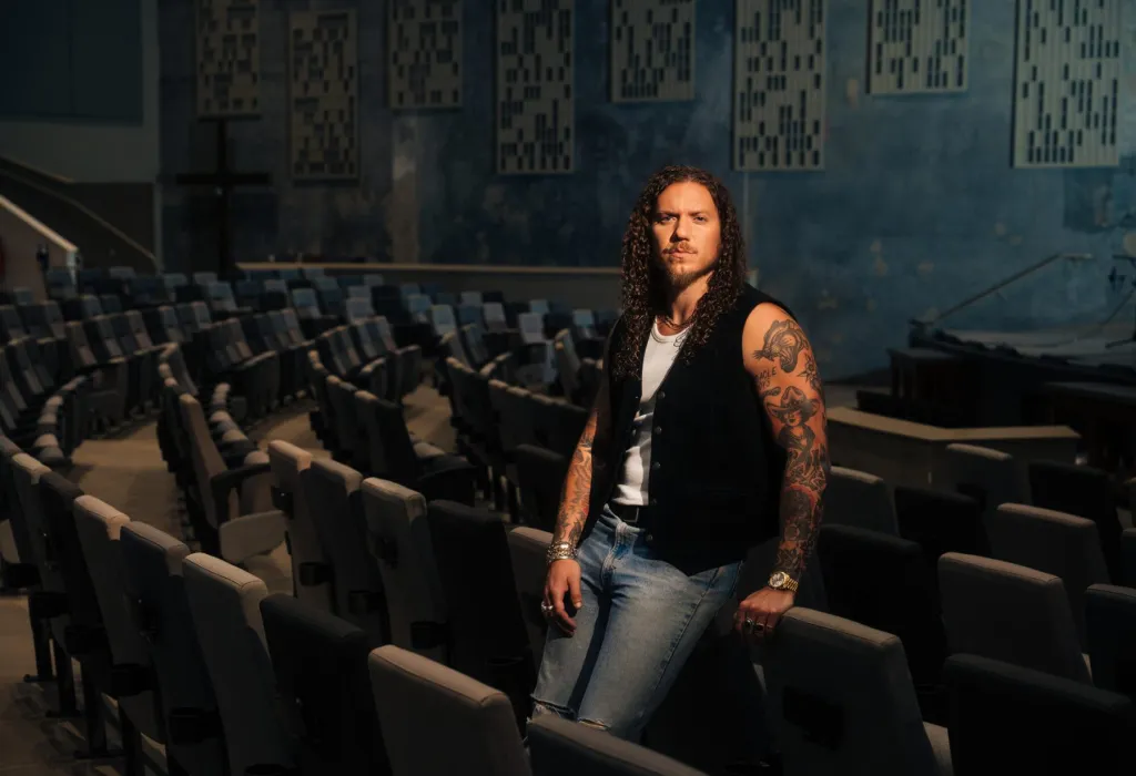 Brandon Lake Teases Creative Collaborations With Lainey Wilson, HARDY & More: