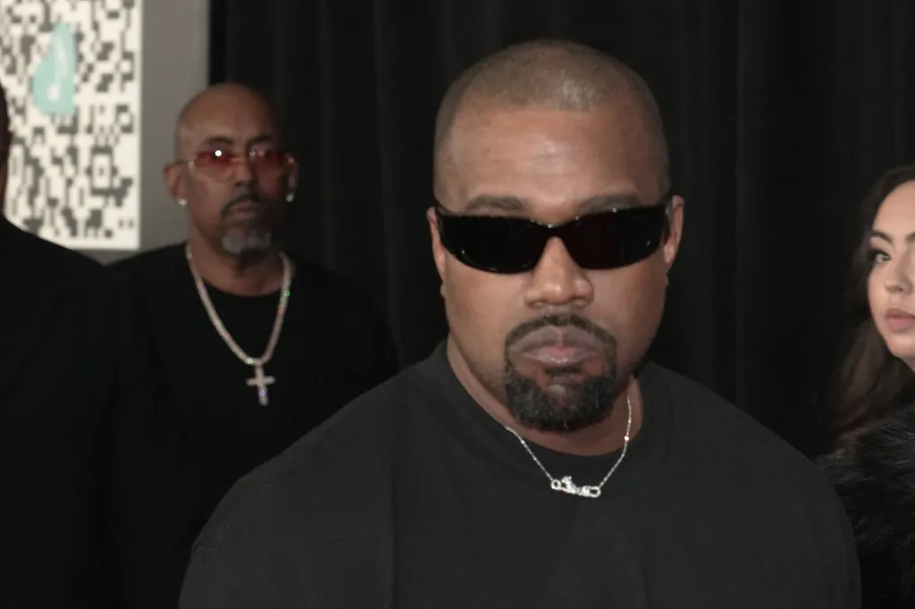 Kanye West Apologizes for Antisemitic Remarks, Blames Brain Injury
