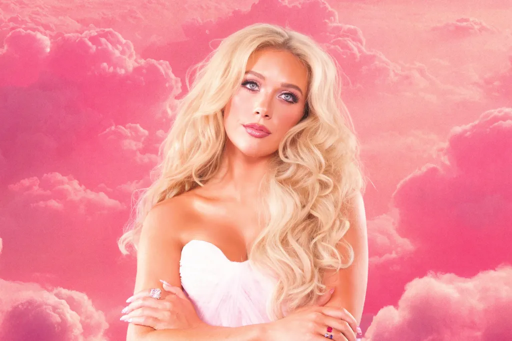 Megan Moroney Reveals 'Cloud 9' Tracklist & Star Features