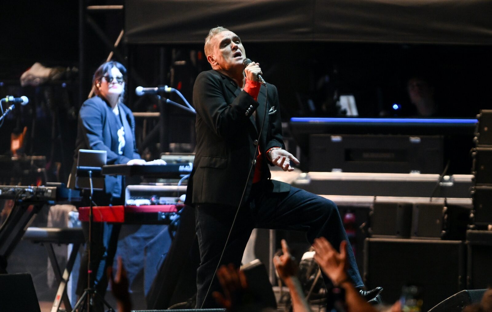 Morrissey plays The Smiths' 'Paint A Vulgar Picture' for first time in 29 years