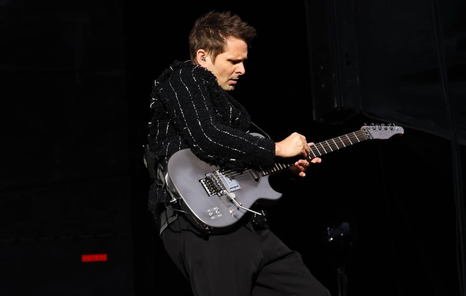 Muse make "very difficult decision" to cancel upcoming shows "due to unforeseen circumstances"