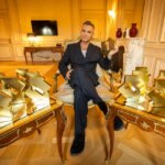 Robbie Williams Ends Tie With The Beatles for Most U.K. No. 1 Albums