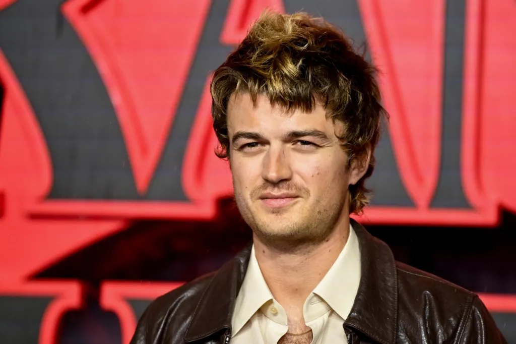 'Stranger Things' Bumps for Prince, David Bowie & Djo: Trending Up