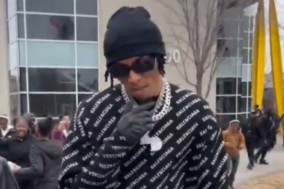 Assistant Principal Brings NBA YoungBoy Impersonator to School