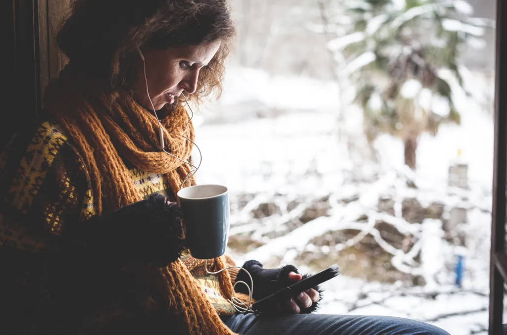 Best Winter Songs: Seasonal Snow Playlist