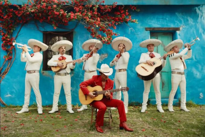 Bruno Mars Performs Bolero With Mariachi & More Uplifting Moments