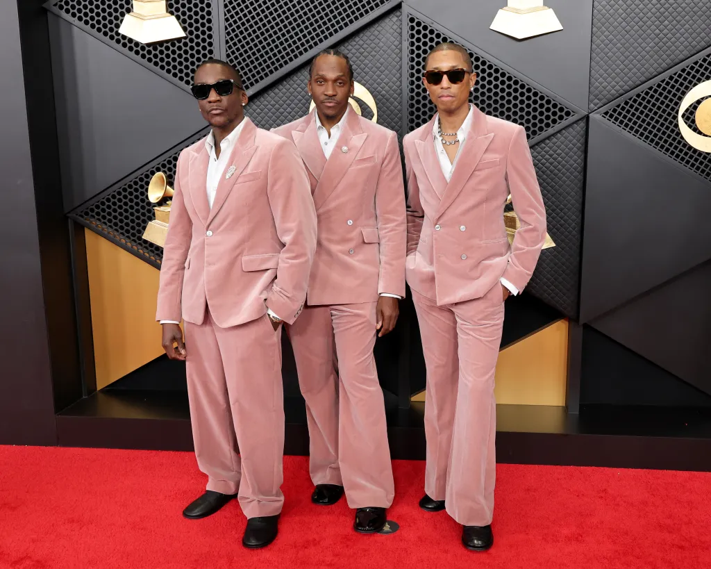 Clipse & Pharrell Williams Grammys 'So Far Ahead' Performance Gets Snowy