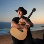 Colin Hay Condemns The Use Of Men At Work's 'Down Under' At 'March For Australia' Rallies