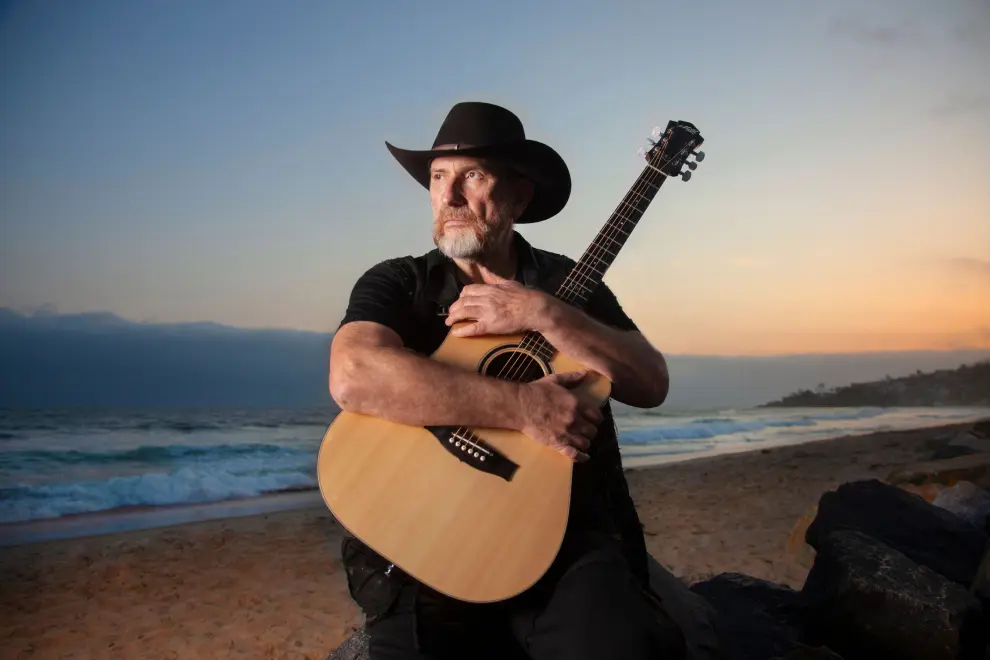 Colin Hay Condemns The Use Of Men At Work's 'Down Under' At 'March For Australia' Rallies