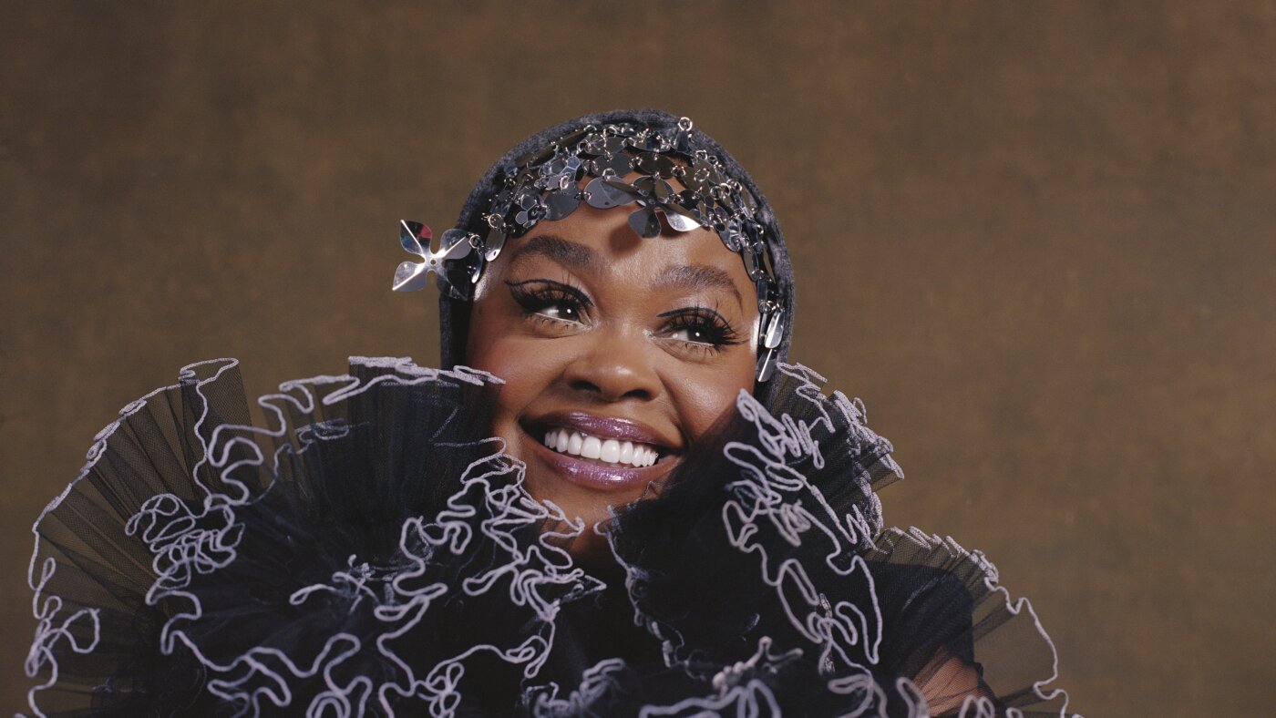 Jill Scott and Brent Faiyaz serve R&B fans in opposite ways : NPR