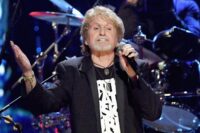 Jon Anderson Expands 2026 Tour With the Band Geeks