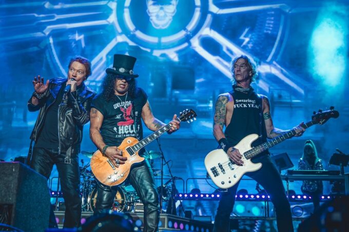 Slash Discusses Next Guns N' Roses Studio Album, New Songs + Tour