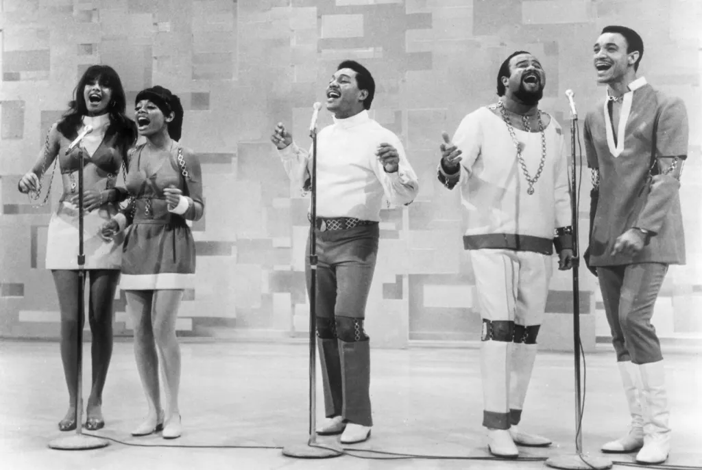 The 5th Dimension's Best Songs: Critic's Picks