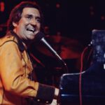Tributes paid after death of legendary 'Breaking Up Is Hard To Do' singer-songwriter Neil Sedaka, age 86: "A rare talent"