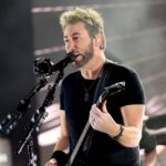 Watch viral video of Chad Kroeger singing Nickelback's 'Rockstar' to demanding fan in casino