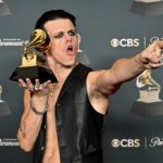 YUNGBLUD No. 1 on Alternative Airplay Chart With 'Zombie'