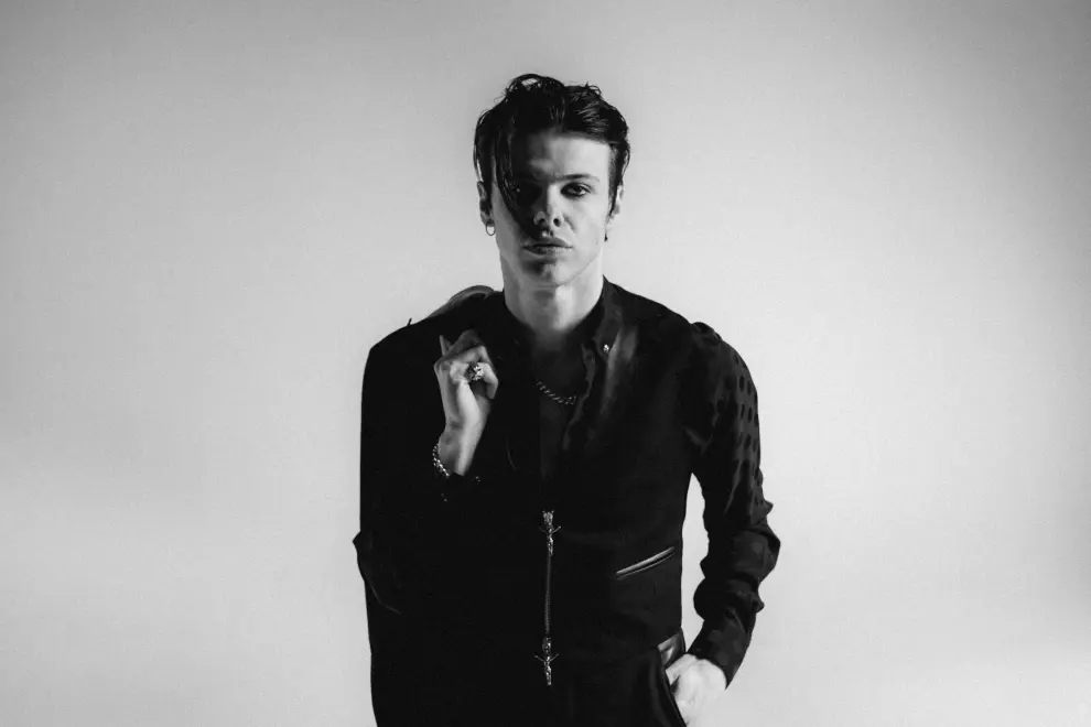 Yungblud Hits #1 On ARIA Charts Following Australian Tour