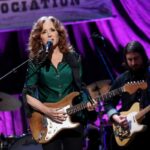 Bonnie Raitt Extends Her 2026 North American Tour Again