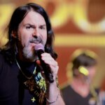 Boston Singer Dead at 60