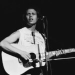 Country Joe McDonald, Voice of Vietnam War Protest Song, Dies at 84