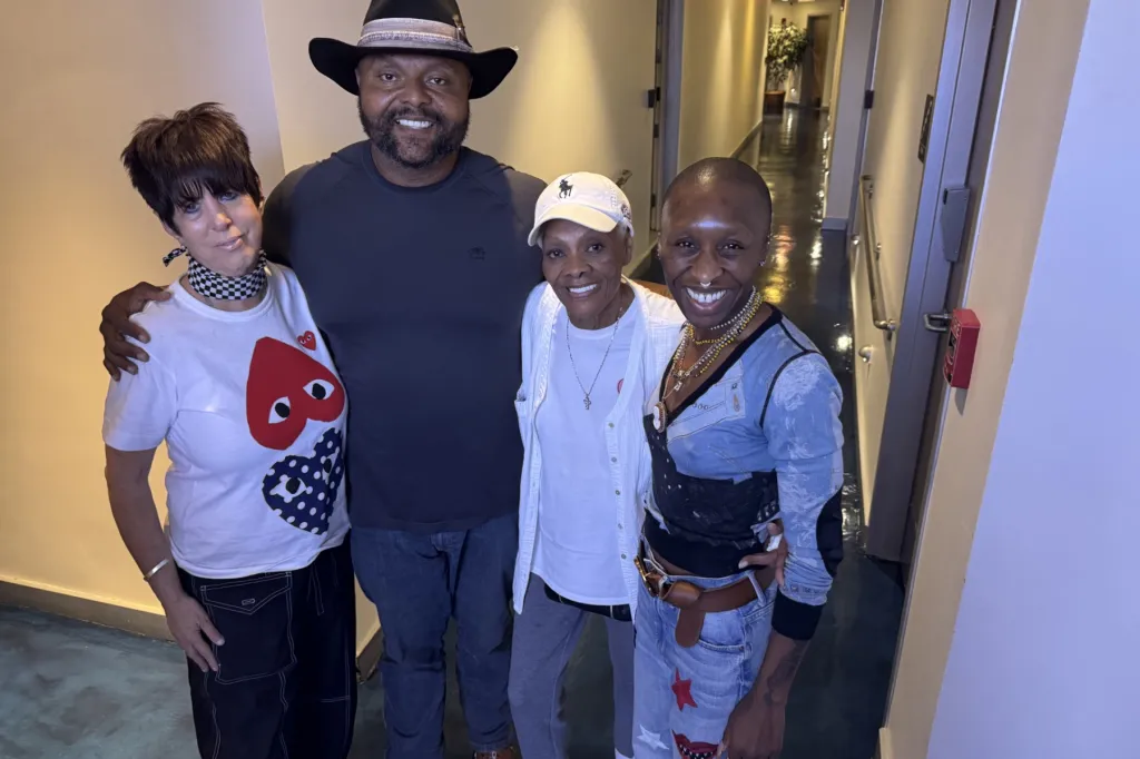 Dionne Warwick announces final album 'DWuets'