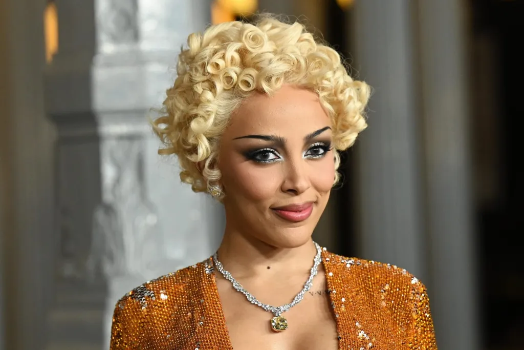 Doja Cat Talks Relationship Status & Why She Responds to Online Hate