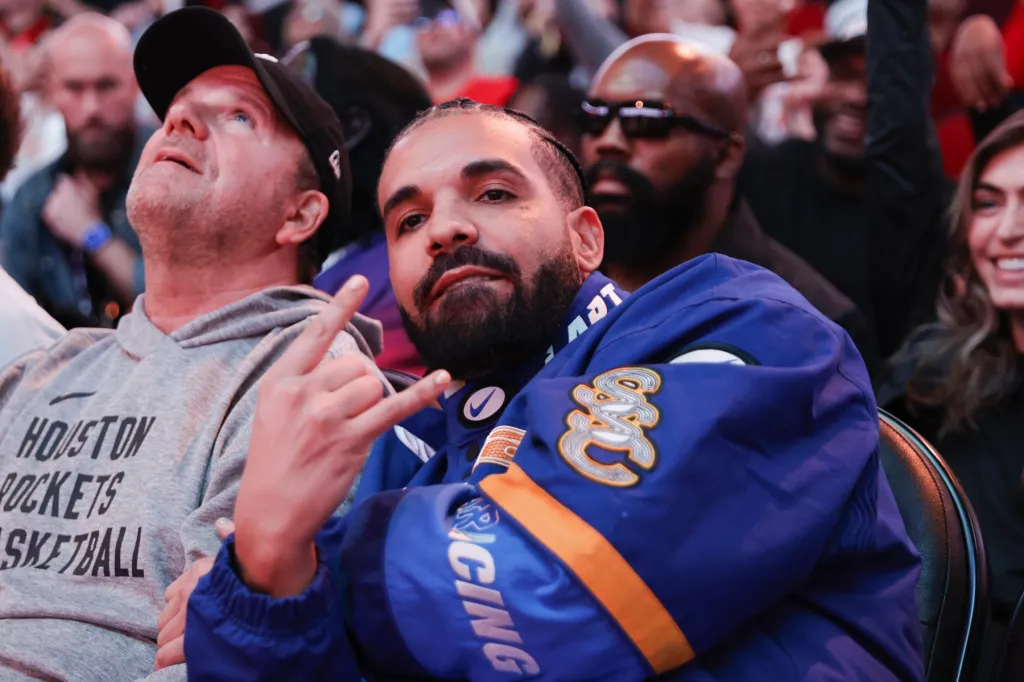 Drake Posts Another Cryptic 'Iceman' Teaser