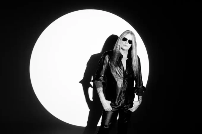 Former Skid Row Vocalist Sebastian Bach To Replace Dee Snider On Twisted Sister Tour