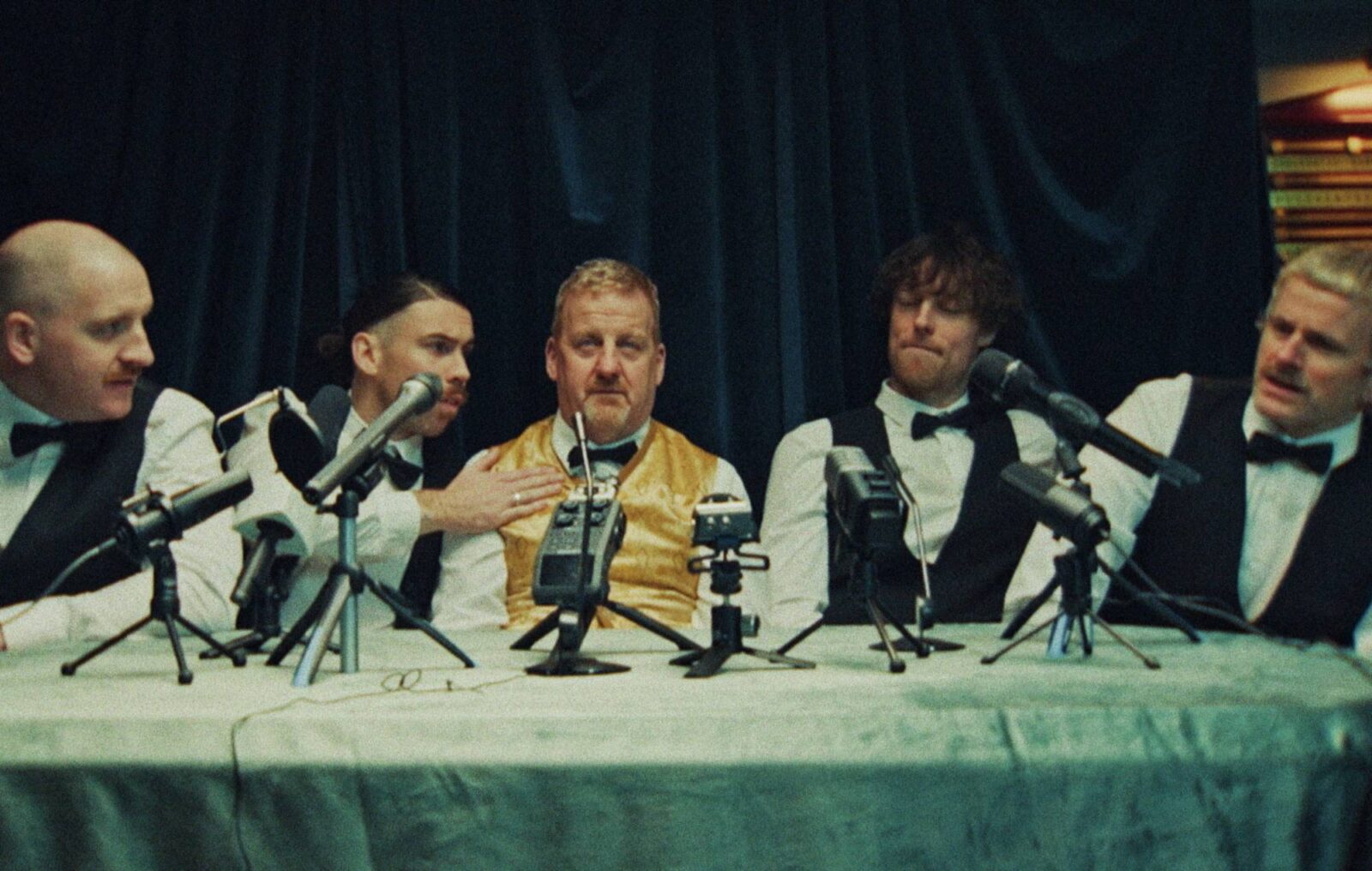 Irish punks The Scratch share fiery but reflective new single 'Gladrags'