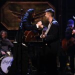 Mumford & Sons Bring Out Hozier on 'SNL'