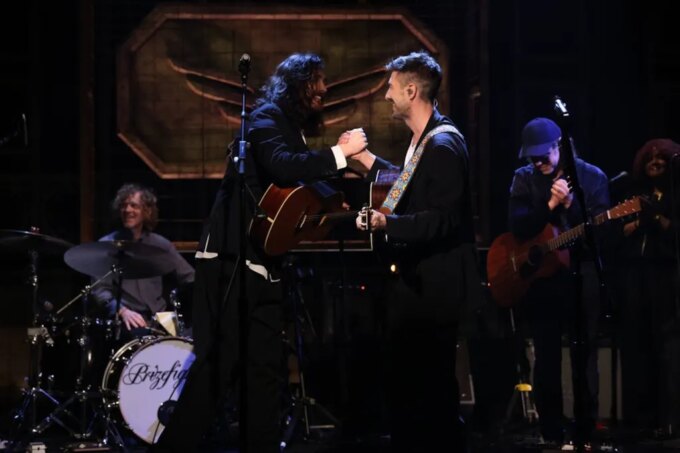 Mumford & Sons Bring Out Hozier on 'SNL'