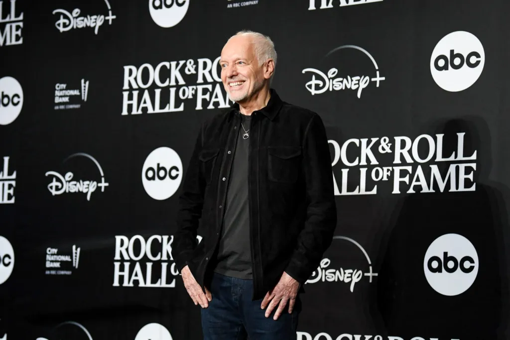 Peter Frampton to Drop First Album in 16 Years 'Carry the Light'