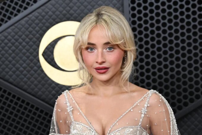 Sabrina Carpenter Wears Lionel Messi Jersey While Dancing to Bad Bunny