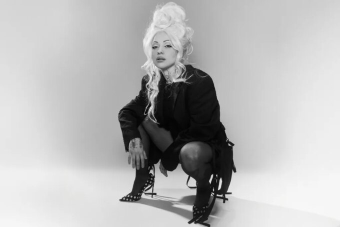 See U.S. & Canada Dates