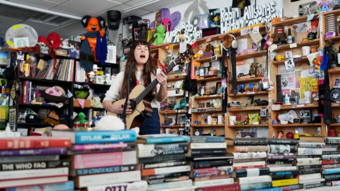 Tiny Desk Concert : NPR