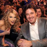 Vince Gill Supports Taylor Swift Country Music Hall of Fame Induction