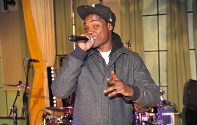 Wiley leads tributes to grime MC Dot Rotten, who has died at age 37