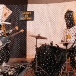 Angine de Poitrine Demand Soars After Viral Video: Canada Music News