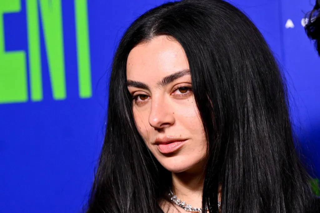 Charli xcx Schedules a 'Conversation' About Songwriting With N.Y. Fans