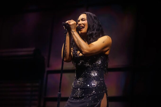 Demi Lovato Reveals Favorite 'Pop Girlies,' Talks Selena Gomez Reunion