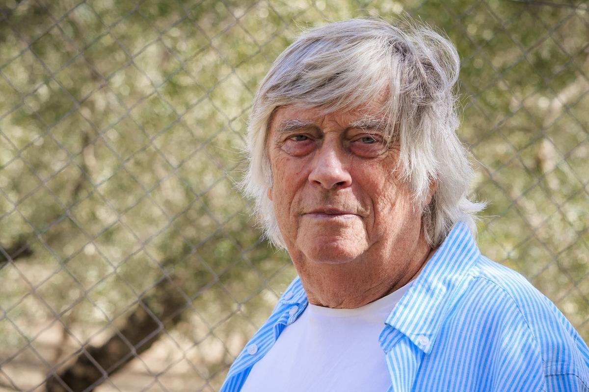 Fleetwood Mac and Eric Clapton Producer Mike Vernon Dies