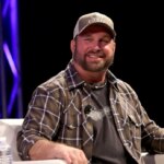 Garth Brooks Reacts to Morgan Evans' 'Ain't Going Down' Cover